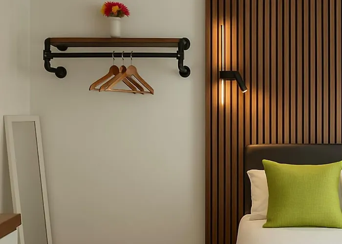 Апартаменты The Bolt Hole -mini *