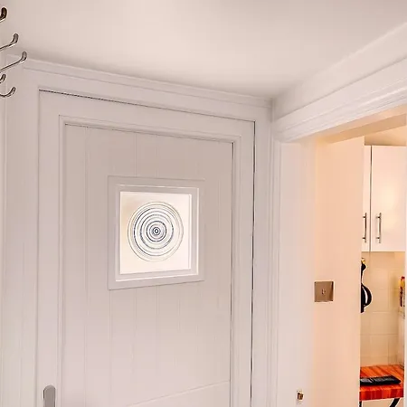 The Bolt Hole -mini * York